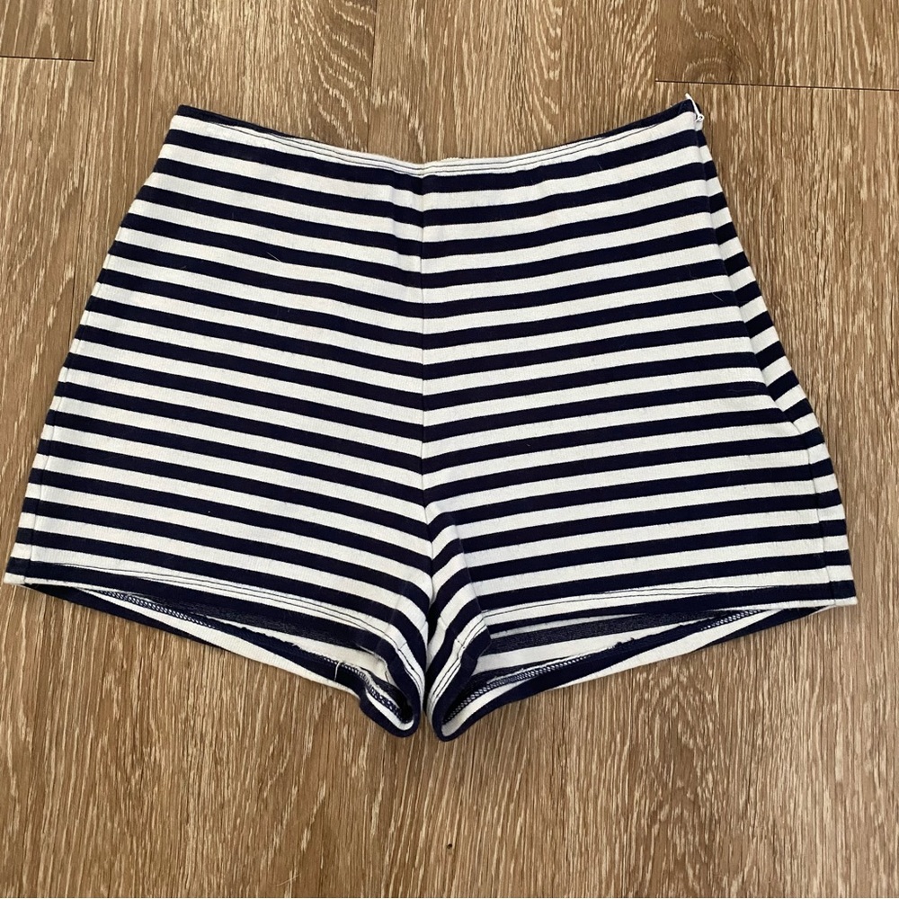 Abercrombie & Fitch Stripped Shorts